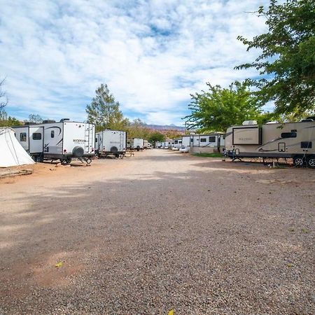 Funstays Glamping Setup Tent In Rv Park #6 Ok-T6 Moab Exterior foto